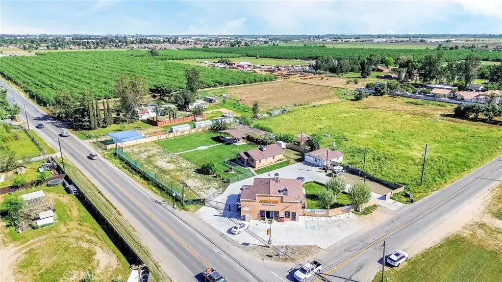 24110 Avenue 14, Madera, CA 93637 - #1
