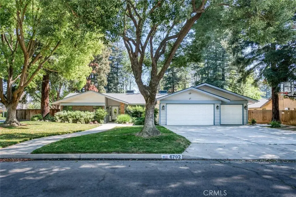 6702 N Dolores, Fresno, CA 93711 - #1