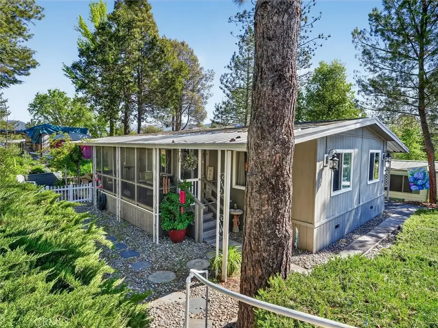 39678 Road 425b #50, Oakhurst, CA 93644 - #2