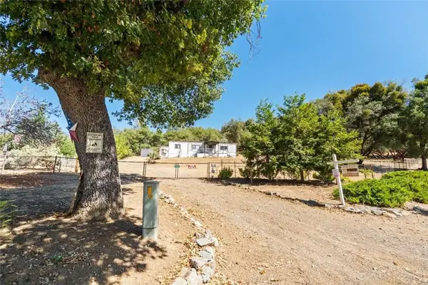 40882 Jean Road, Oakhurst, CA 93644