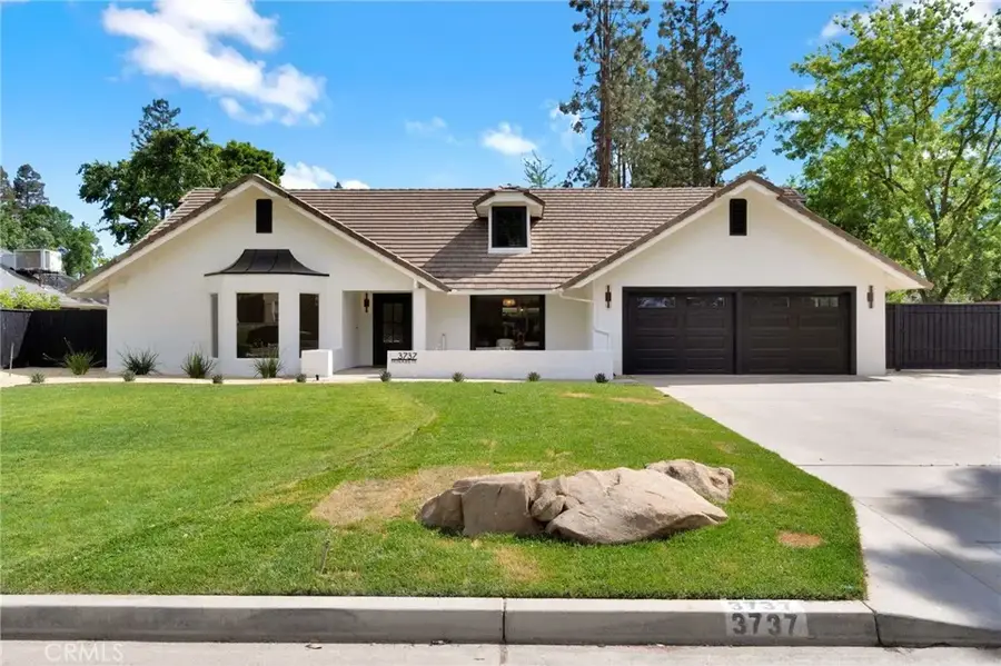 3737 W Minarets Avenue, Fresno, CA 93711 - #3