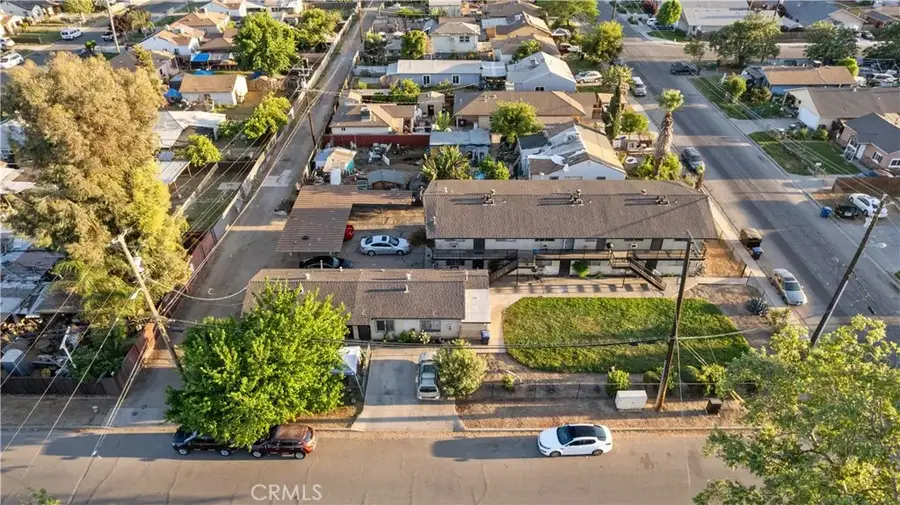 3940 E Burns, Fresno, CA 93725 - #3