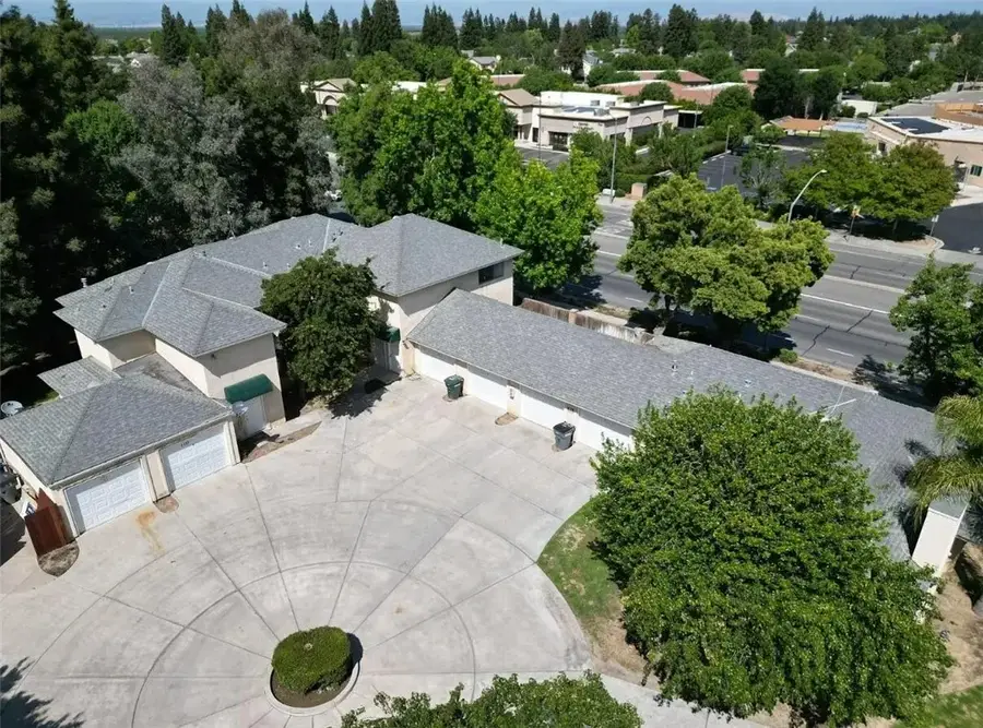 7127 N Antioch, Fresno, CA 93722 - #3
