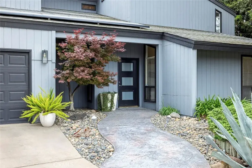 6638 N Marty, Fresno, CA 93711 - #1