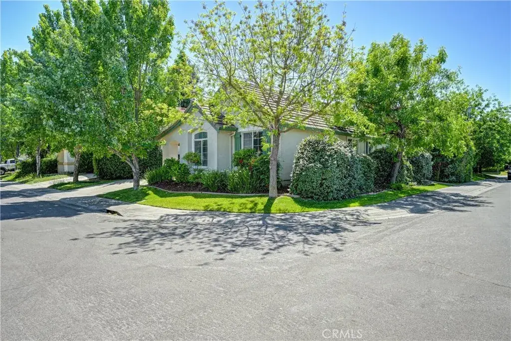 6 Carver Court, Sacramento, CA 95835 - #1