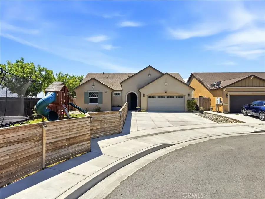 1383 E Donnybrook, Hanford, CA 93230 - #2