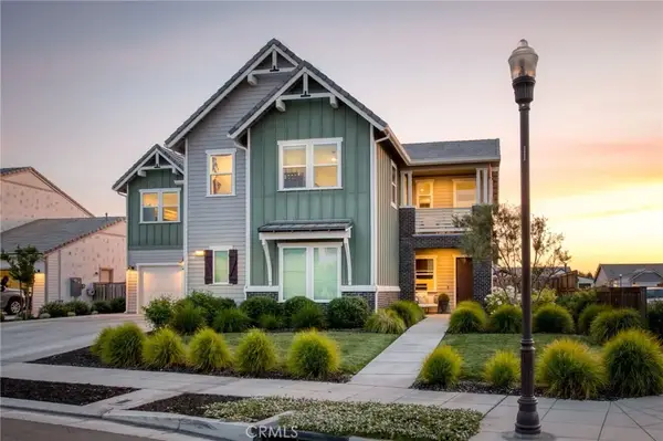 1736 N Renn, Clovis, CA 93619