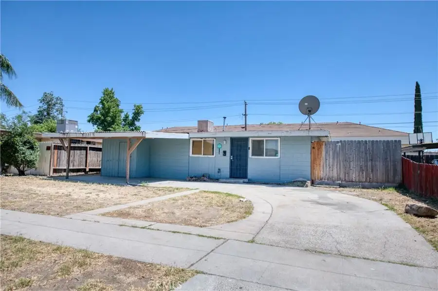 2326 E Hampton, Fresno, CA 93726 - #2