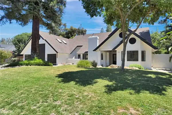 7442 N Tahan, Fresno, CA 93711