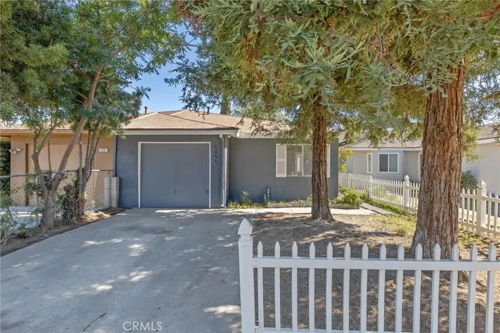 5451 W Santa Ana Avenue, Fresno, CA 93722 - #1
