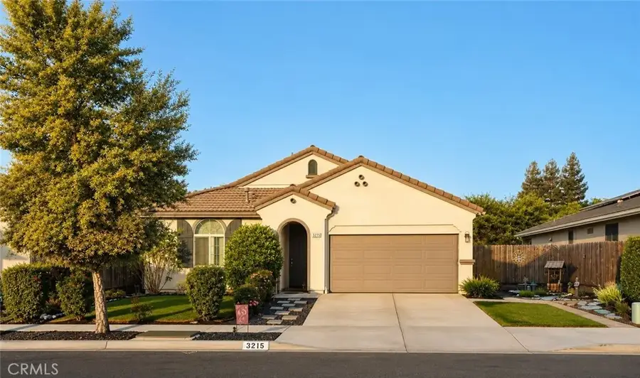 3215 S Meadowbrook Street, Visalia, CA 93292 - #2