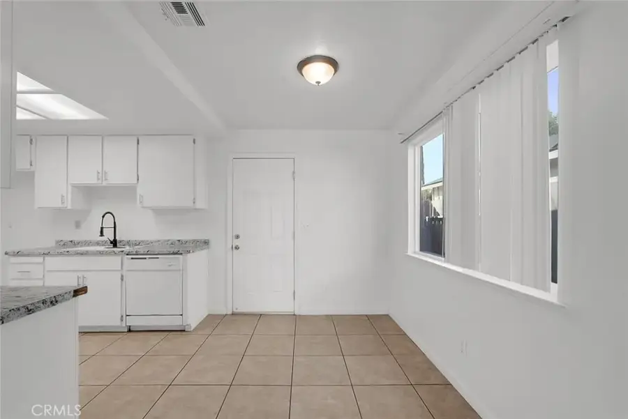 2122 Harrison Court, Chowchilla, CA 93610 - #2