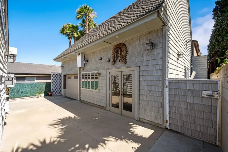 1285 W 23rd Street, San Pedro, CA 90731 - #2