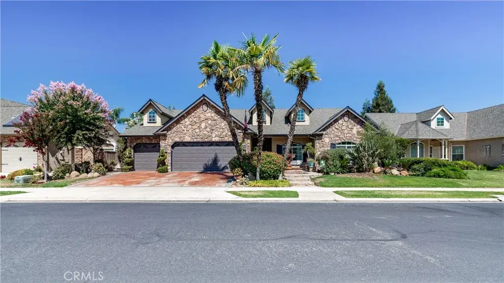 197 Moody, Clovis, CA 93619 - #1