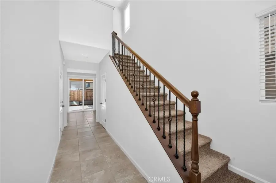 976 Thurman West, Madera, CA 93636 - #3