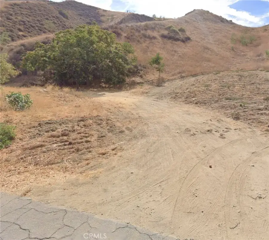 28939 Paradise, Val Verde, CA 91384 - #2