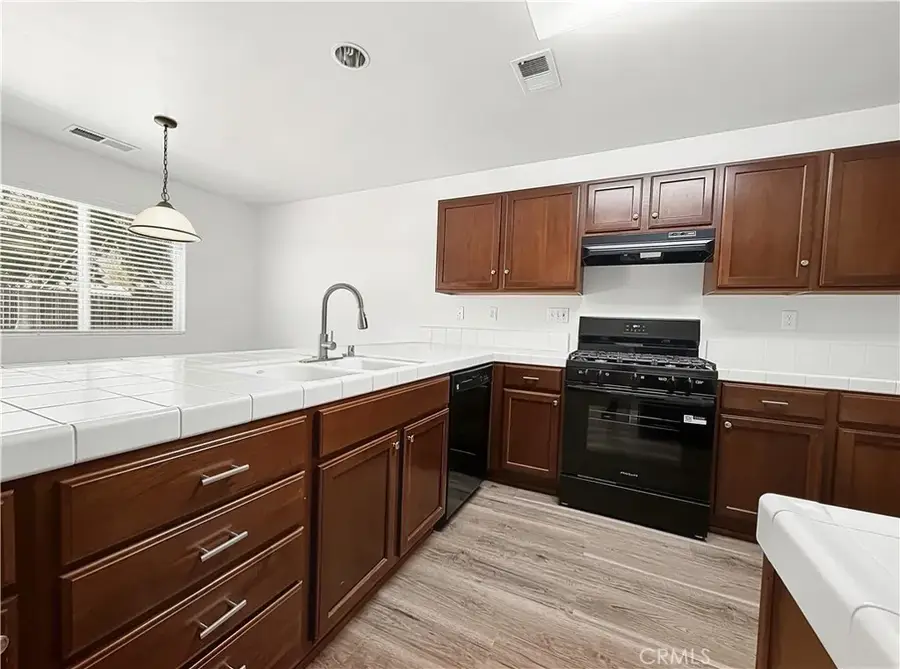 3233 S Virmargo Court, Visalia, CA 93292 - #3