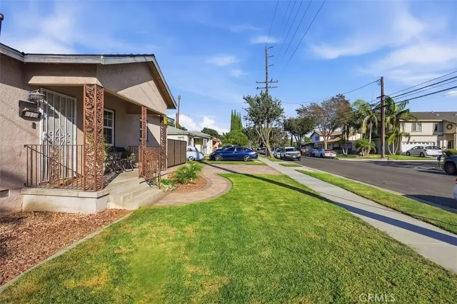9115 Walnut, Bellflower, CA 90706 - #3