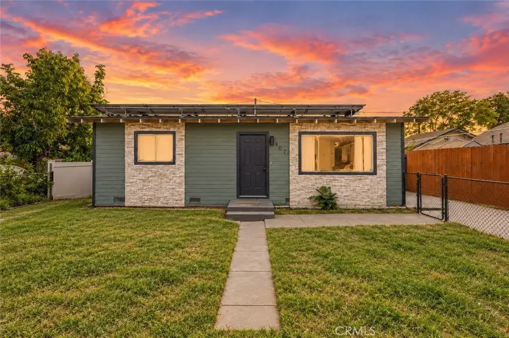 407 NE 2nd Avenue, Visalia, CA 93291 - #1