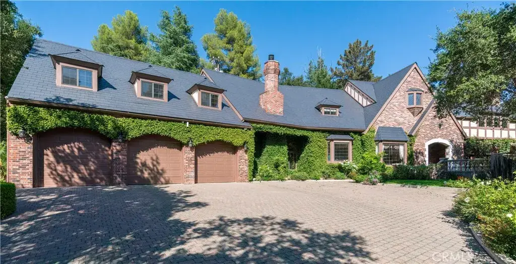 375 Berkshire Avenue, La Canada Flintridge, CA 91011 - Image #1