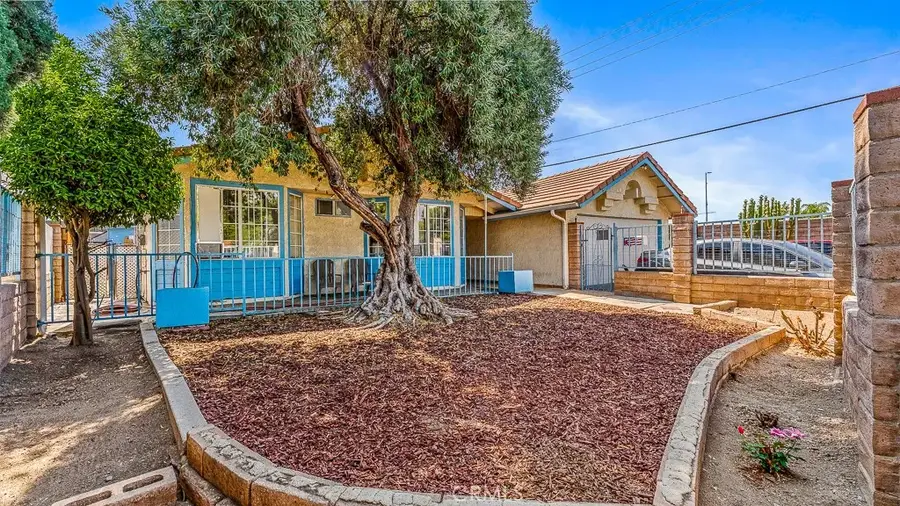 19230 Nearbrook Street, Canyon Country, CA 91351 - #2