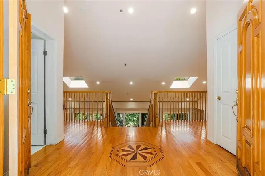 3300 Beaudry Terrace, Glendale, CA 91208 - Image #2