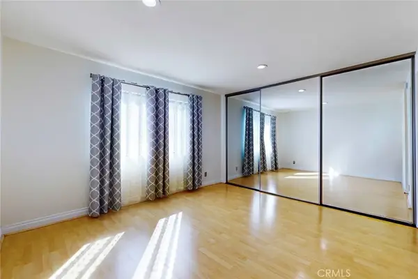 10504 Sunland Blvd Boulevard #5, Sunland, CA 91040