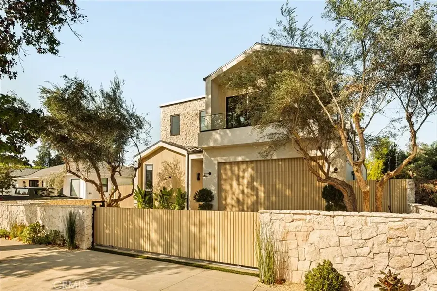 13157 Otsego, Sherman Oaks, CA 91423 - Image #2