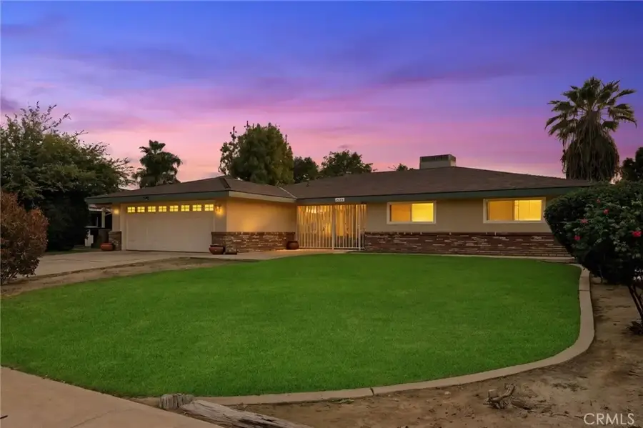 2413 Cheshire, Bakersfield, CA 93309 - Image #2