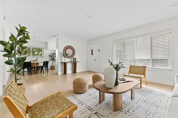 587 South St #18, Glendale, CA 91202