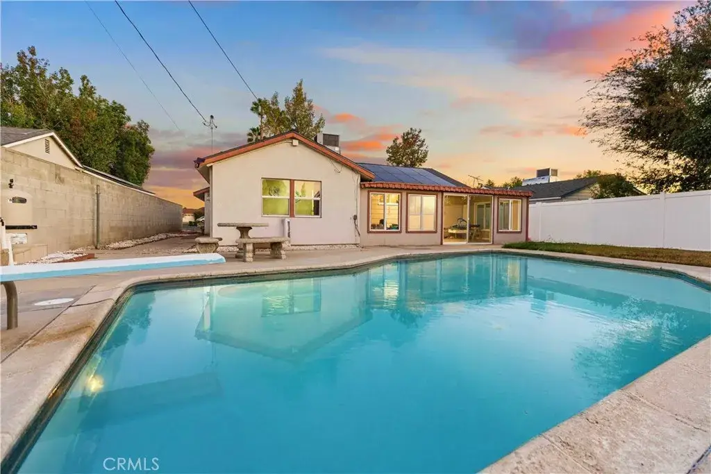 11377 Gaynor Avenue, Granada Hills, CA 91344 - Image #1