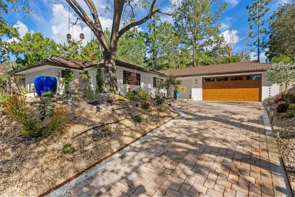 5748 Briartree, La Canada Flintridge, CA 91011 - Image #1