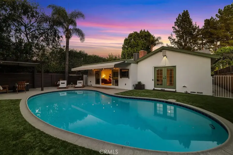 5725 Rhodes Avenue, Valley Village, CA 91607 - Image #3