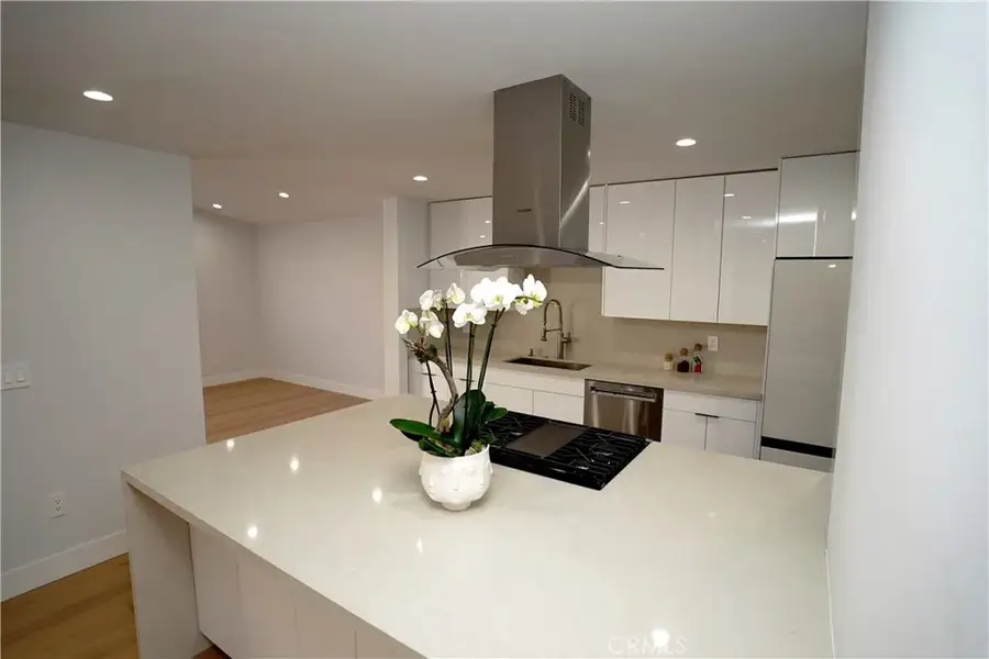 11622 Balboa Boulevard, Granada Hills, CA 91344 - #3