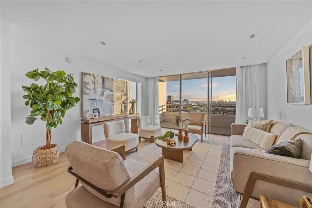 343 Pioneer Dr #1101, Glendale, CA 91203 - Image #1