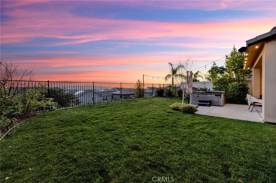 28427 Ascent, Saugus, CA 91350 - Image #2