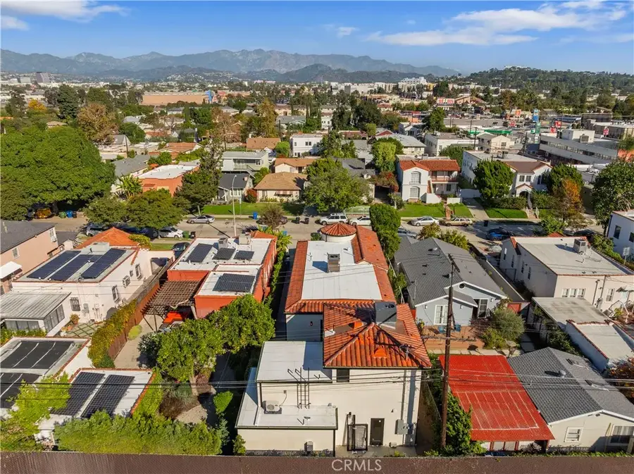 4026 Garden Avenue, Los Angeles, CA 90039 - Image #2