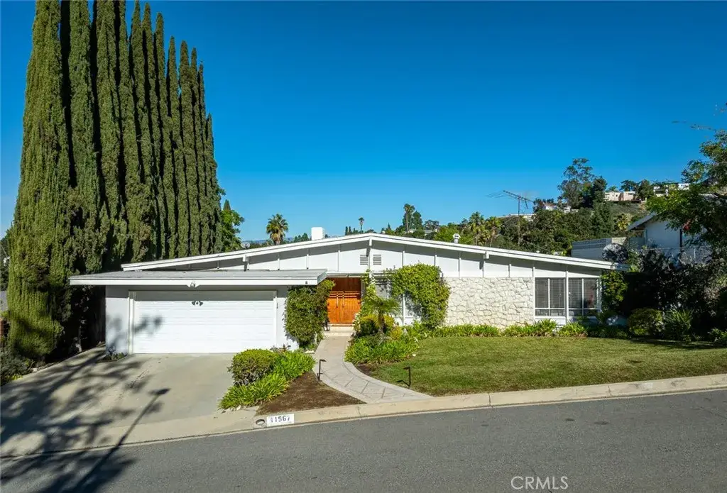11567 Dona Dorotea, Studio City, CA 91604 - Image #1