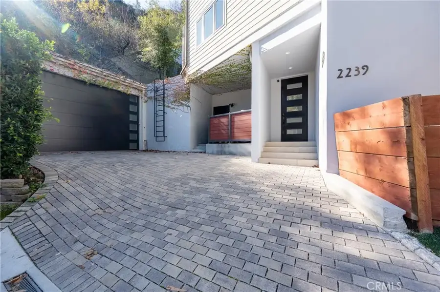 2239 Laurel Canyon, Los Angeles, CA 90046 - Image #3