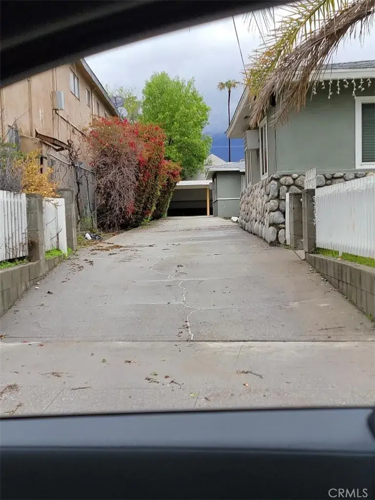 343 W Howard Street, Pasadena, CA 91103 - #3