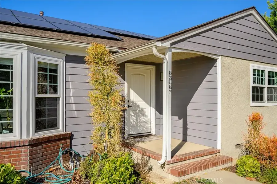 505 Cambridge Drive, Burbank, CA 91504 - Image #2