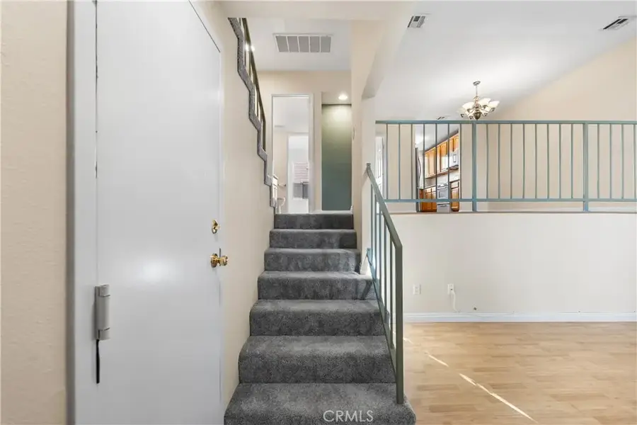 21054 Parthenia #11, Canoga Park, CA 91304 - Image #3