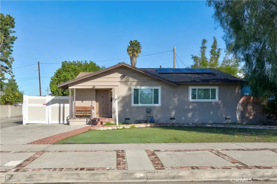 14625 Cohasset, Van Nuys, CA 91405 - Image #2