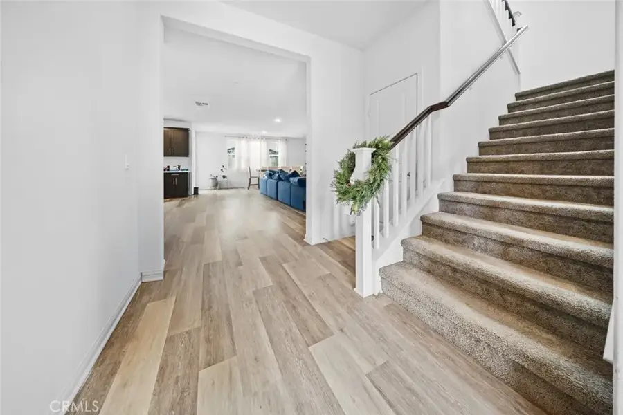 16075 Cook Lane, North Hills, CA 91343 - Image #3