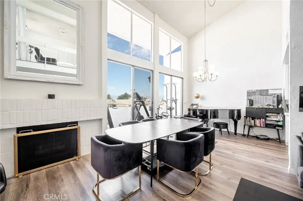 5310 Zelzah #312, Encino, CA 91316 - Image #1