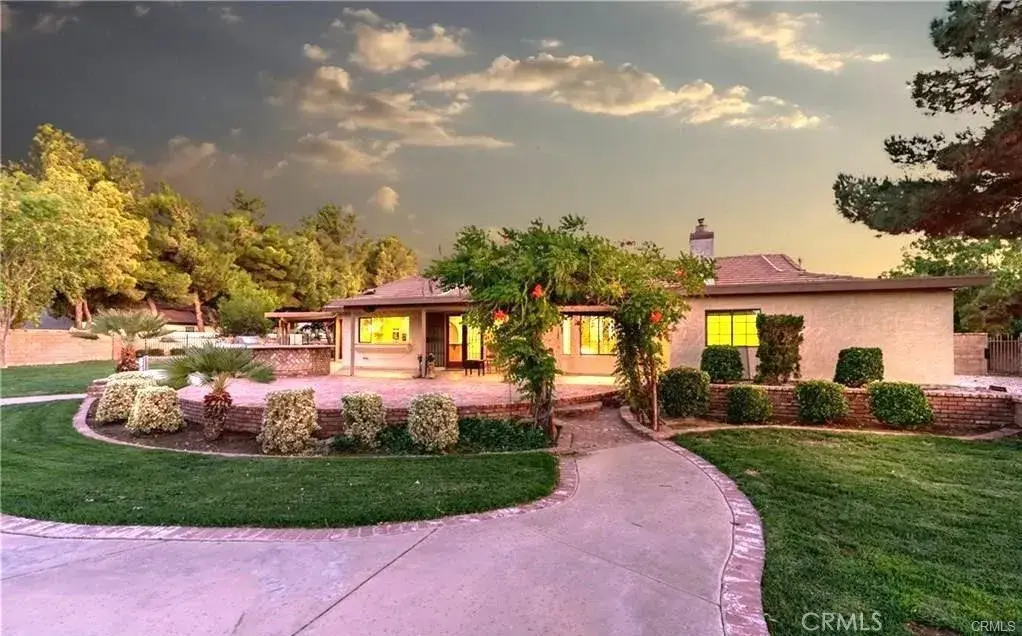 2745 W Avenue N12, Palmdale, CA 93551 - Image #1