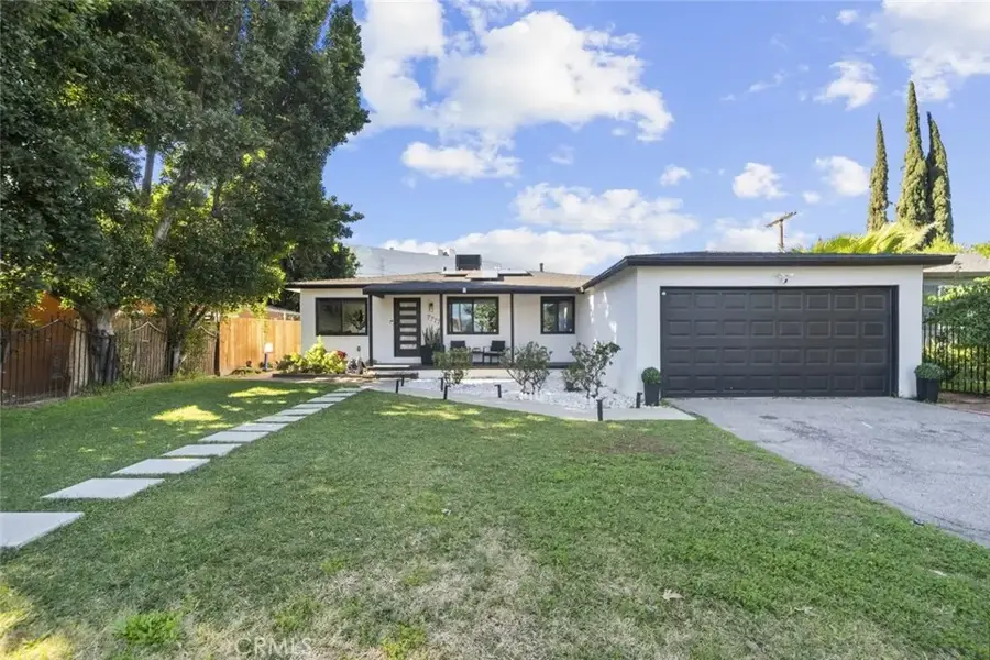 7777 Cherrystone Avenue, Panorama City, CA 91402 - Image #2
