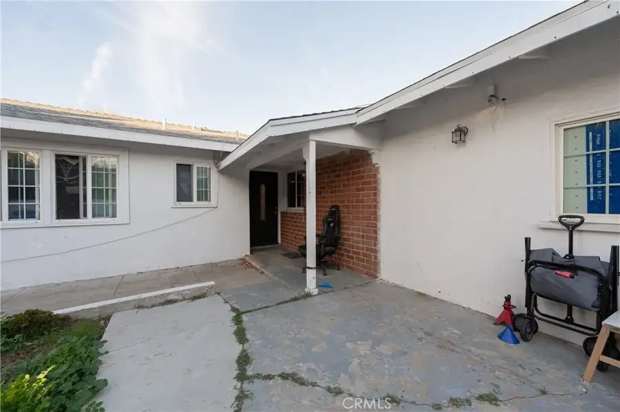 11214 Woodley, Granada Hills, CA 91344 - #2