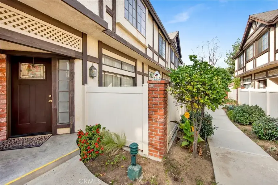 20737 Roscoe #203, Winnetka, CA 91306 - Image #2