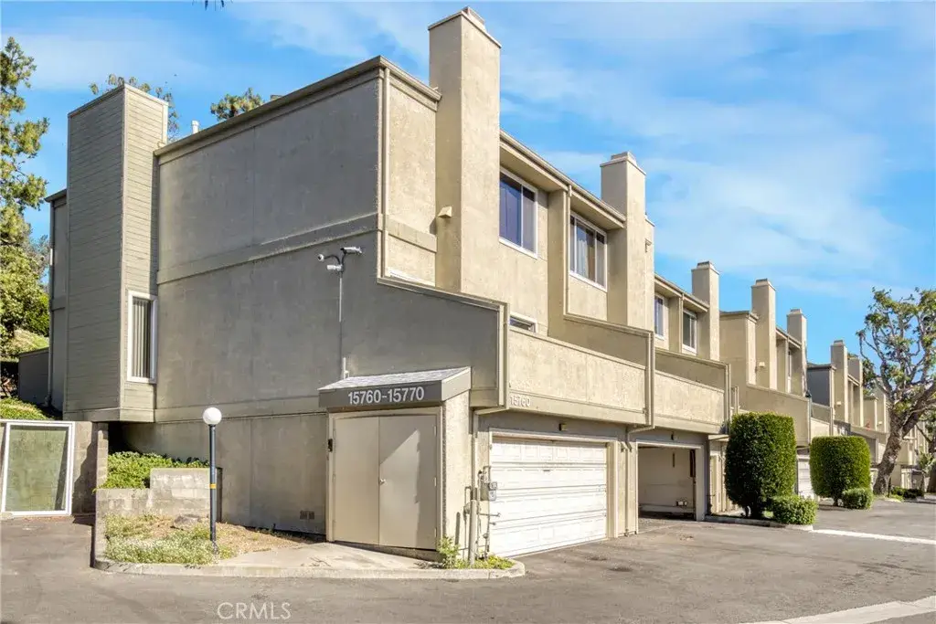 15760 Midwood, Granada Hills, CA 91344 - Image #1